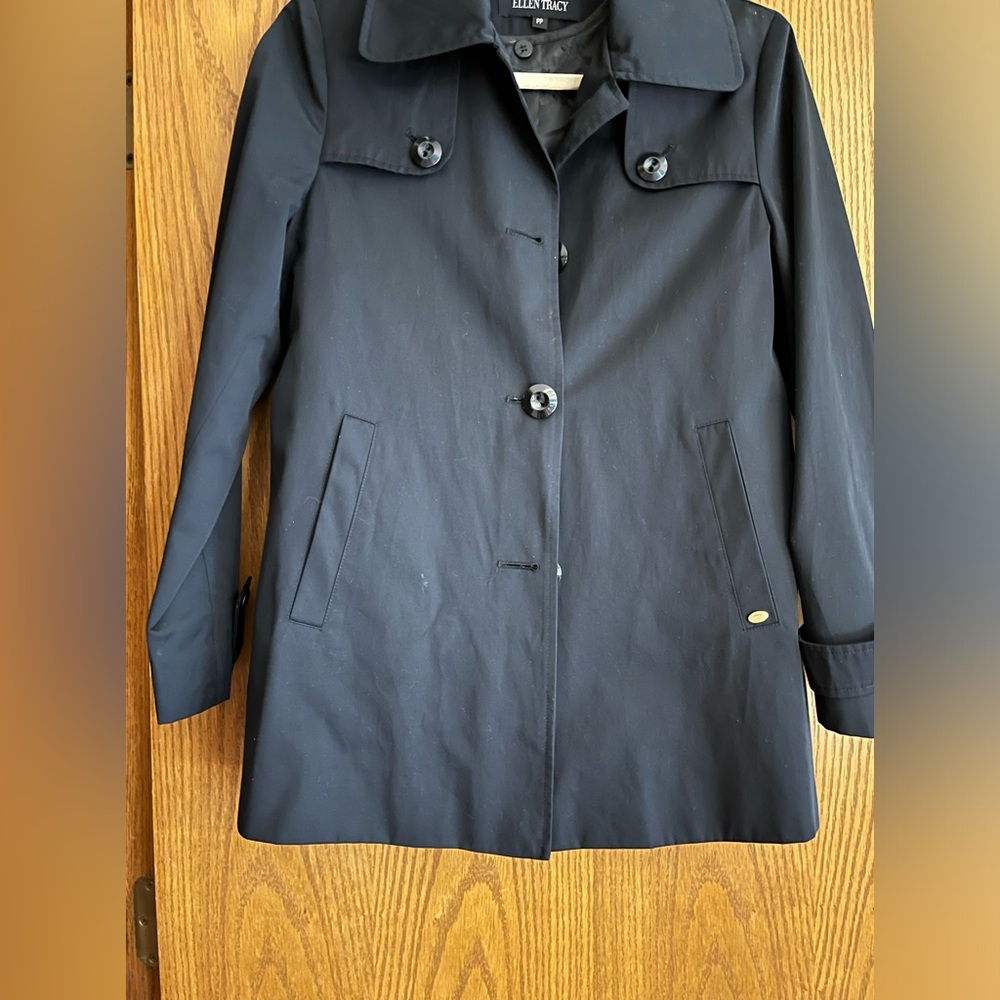 Ellen Tracy woman’s coat